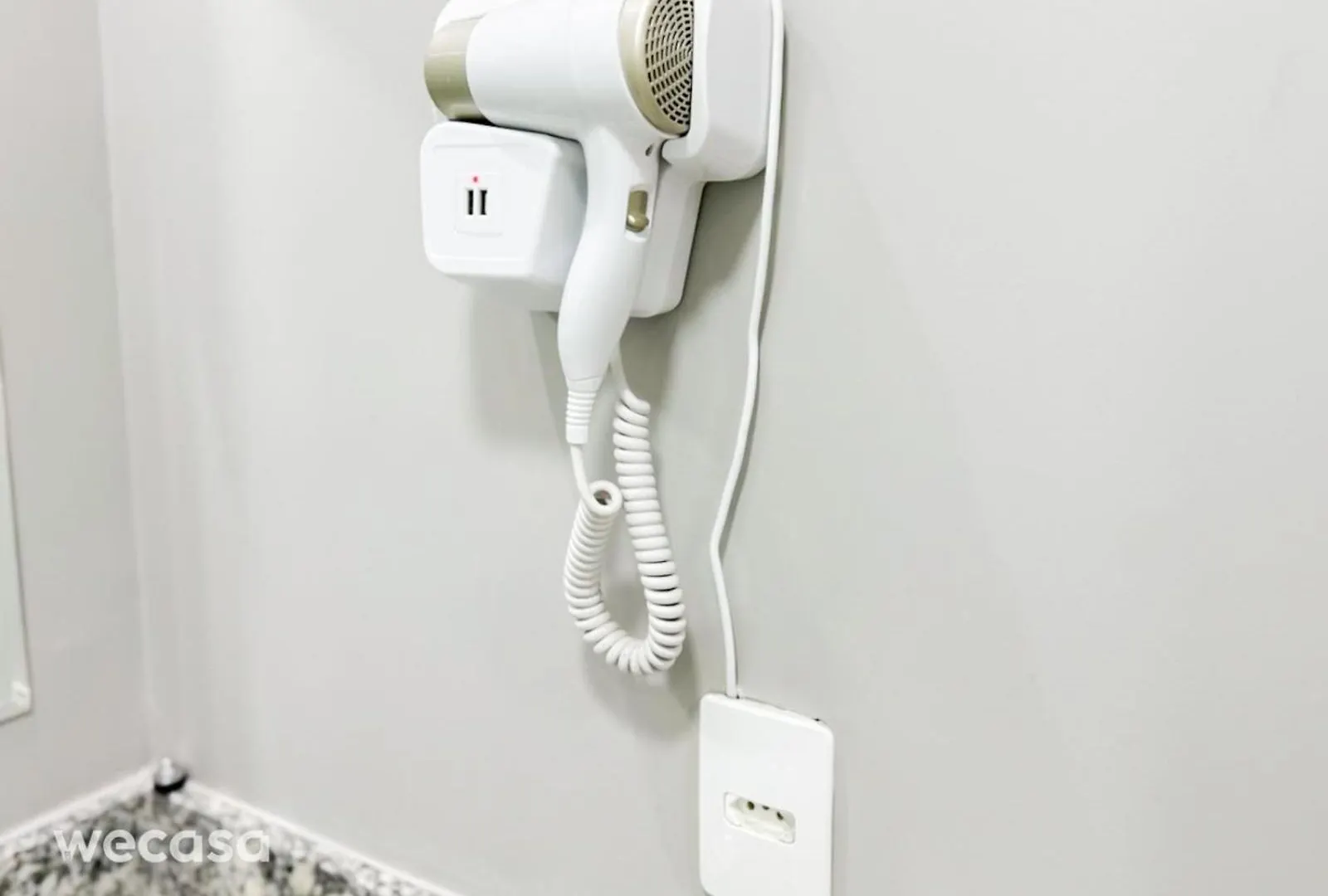 Familia Apartamento no Brás com Piscina/Metrô Brás São Paulo